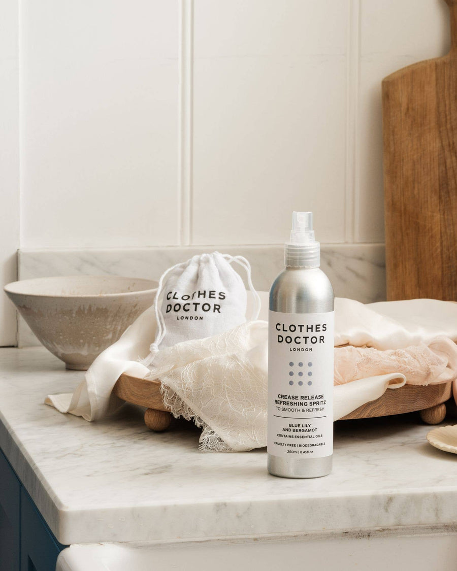 Crease Release Spray – Freshen & Smooth Your Fabrics